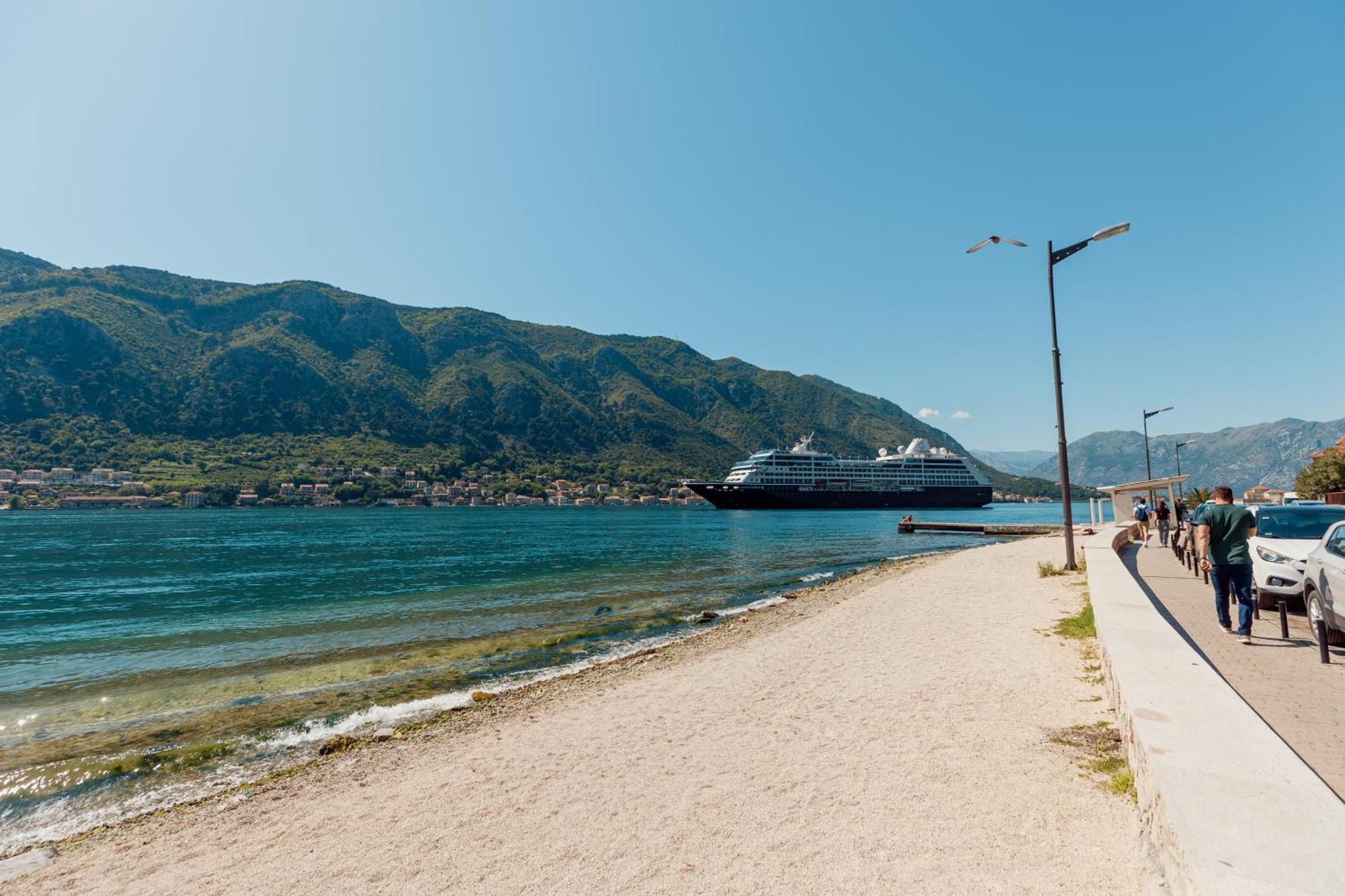 Ocea Studio Apartments Kotor Exterior foto
